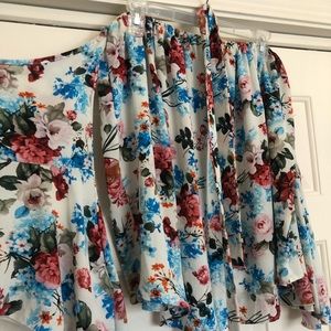 Off the shoulder floral beauty